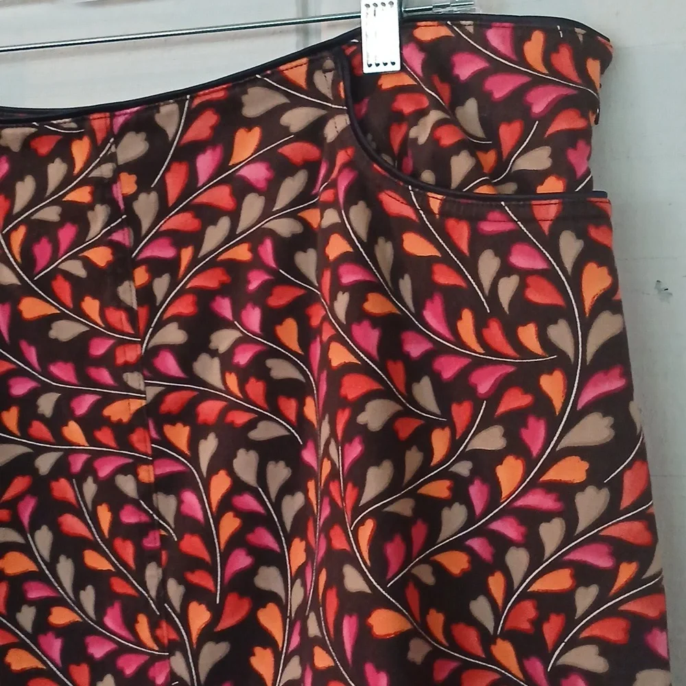 Talbots Leaf Heart Print Chocolate Brown Casual Skirt With Pockets Size 18 - Picture 3 of 10